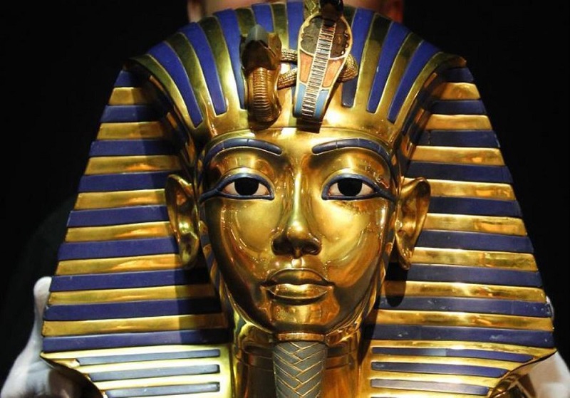Nhà khoa học đã phát hiện ra những bằng chứng về phun xăm lông mày ở các Pharaon xa xưa.